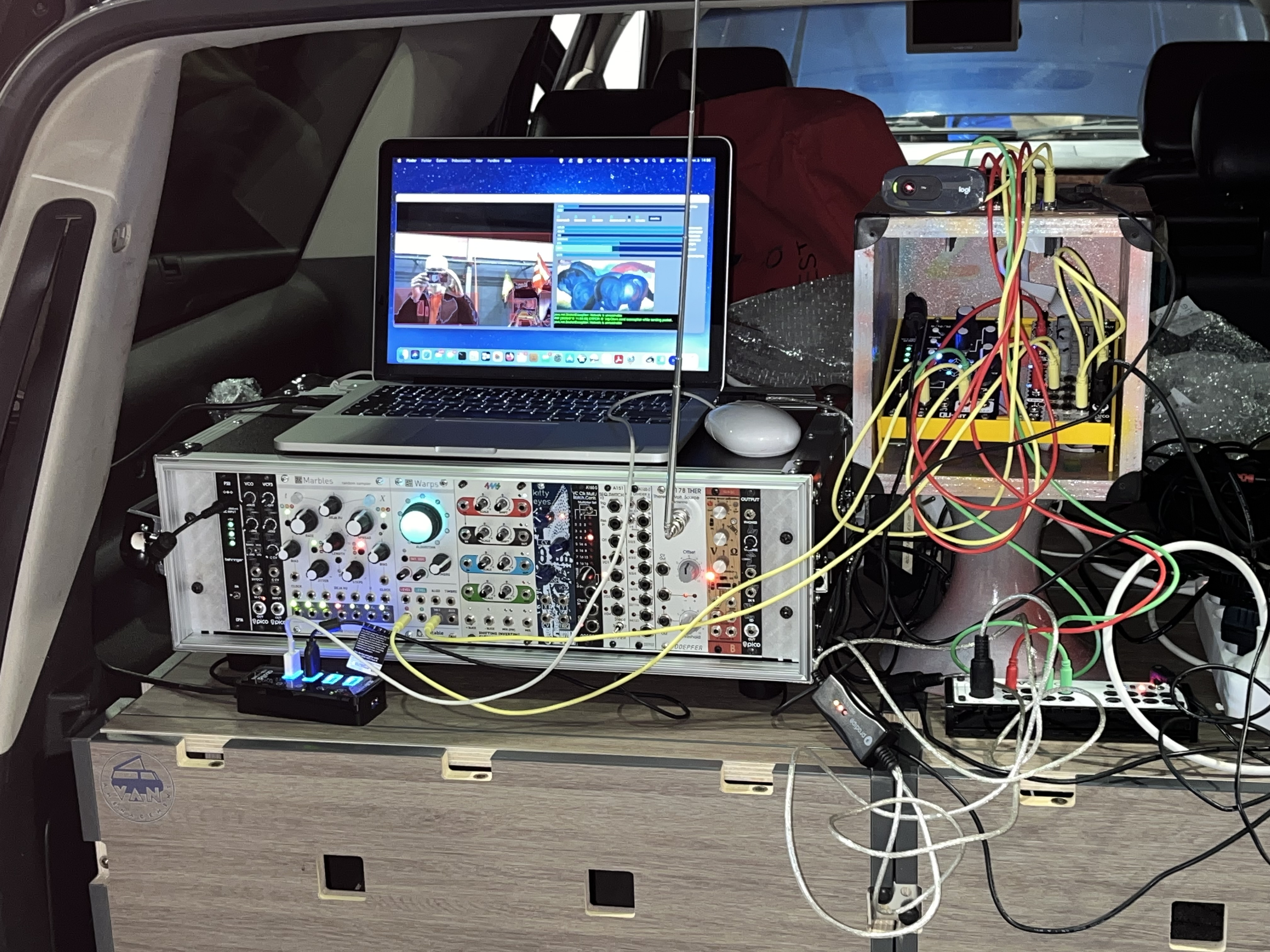 Van aménagement expose à Breizh Motors Event